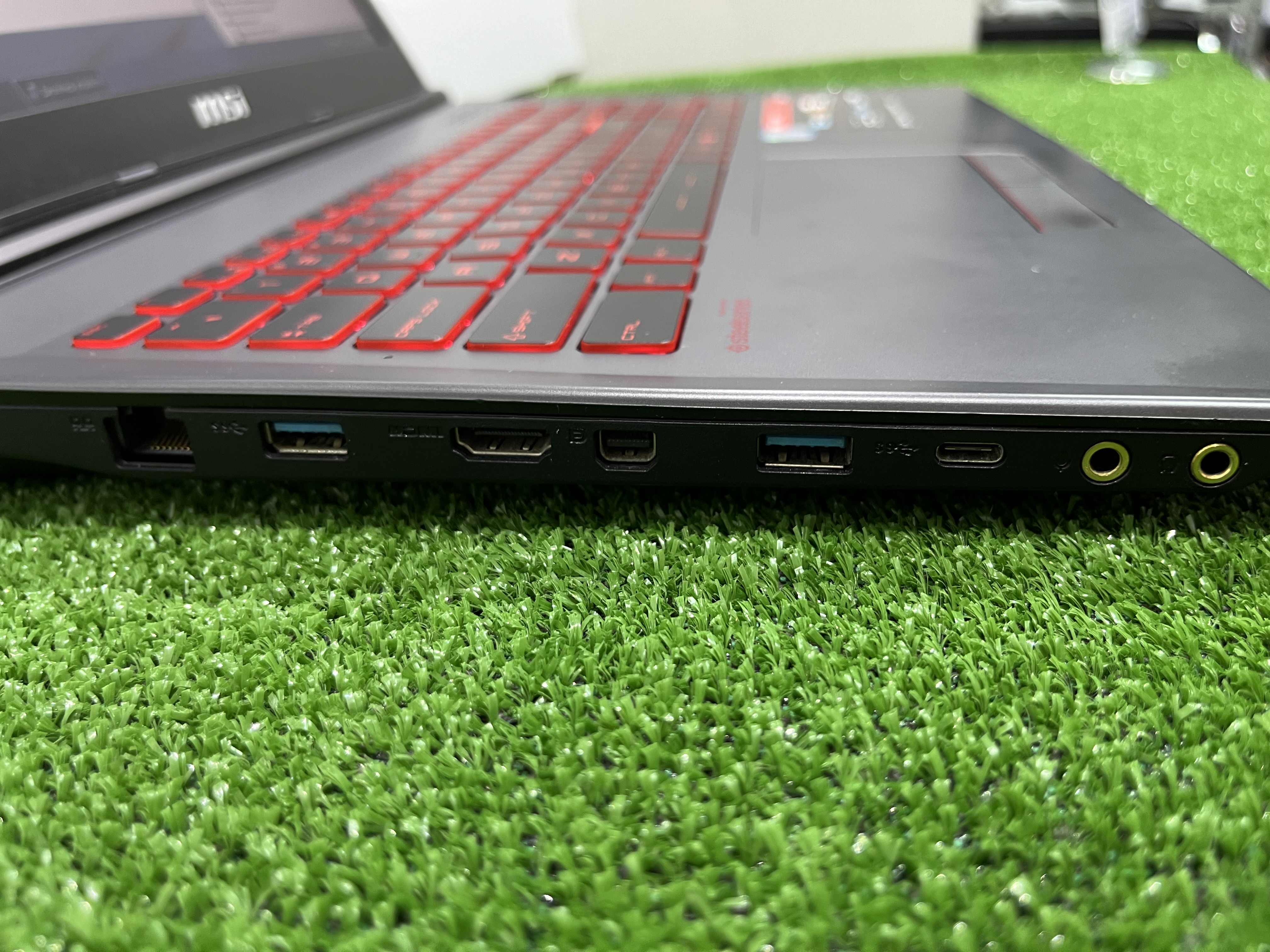 NOT-MSI-150 (6)